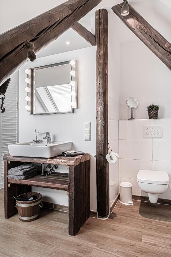 Design-loft Und *